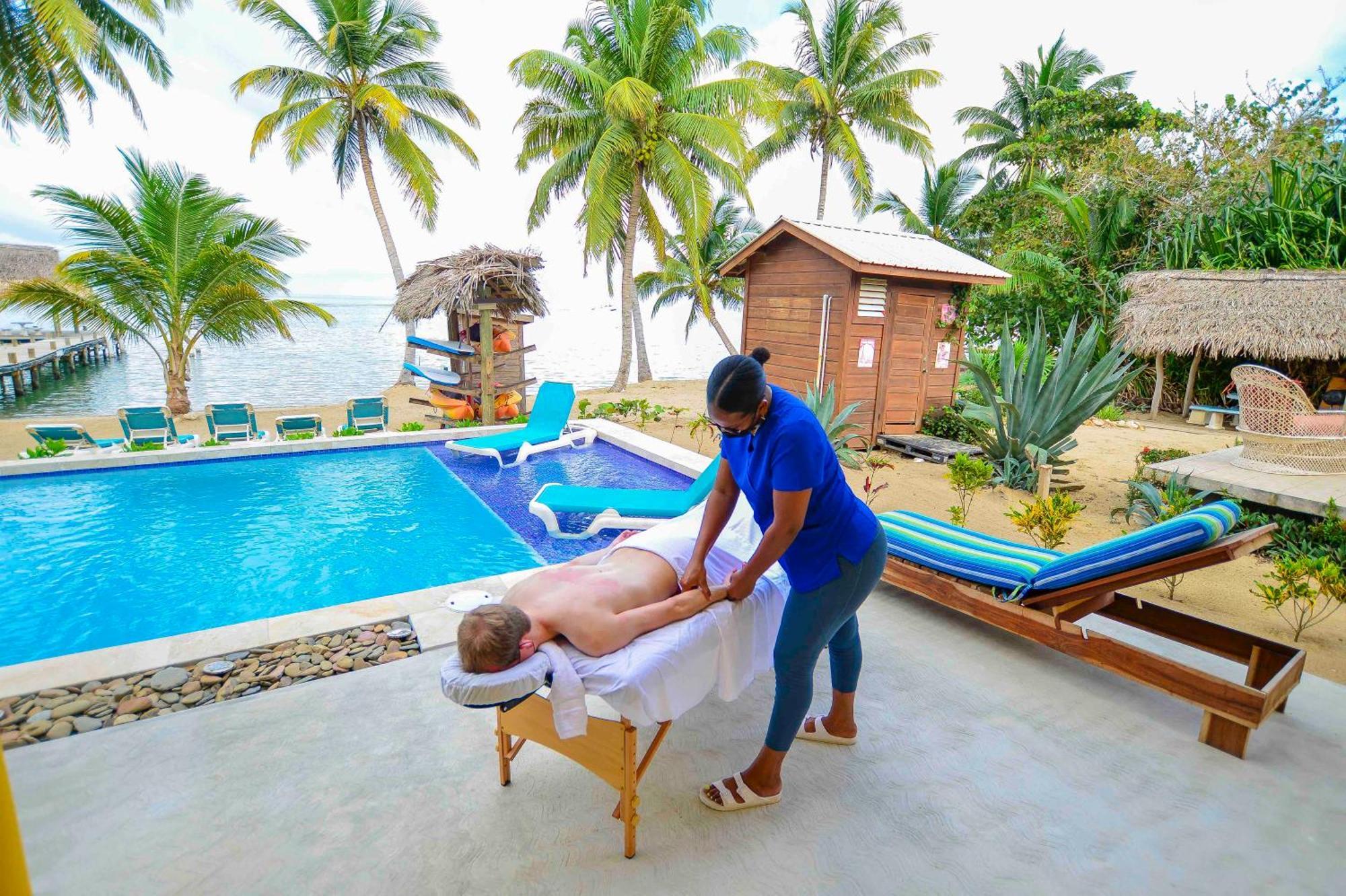 هوبكنز Blue Parrot Beach House And Villas المظهر الخارجي الصورة