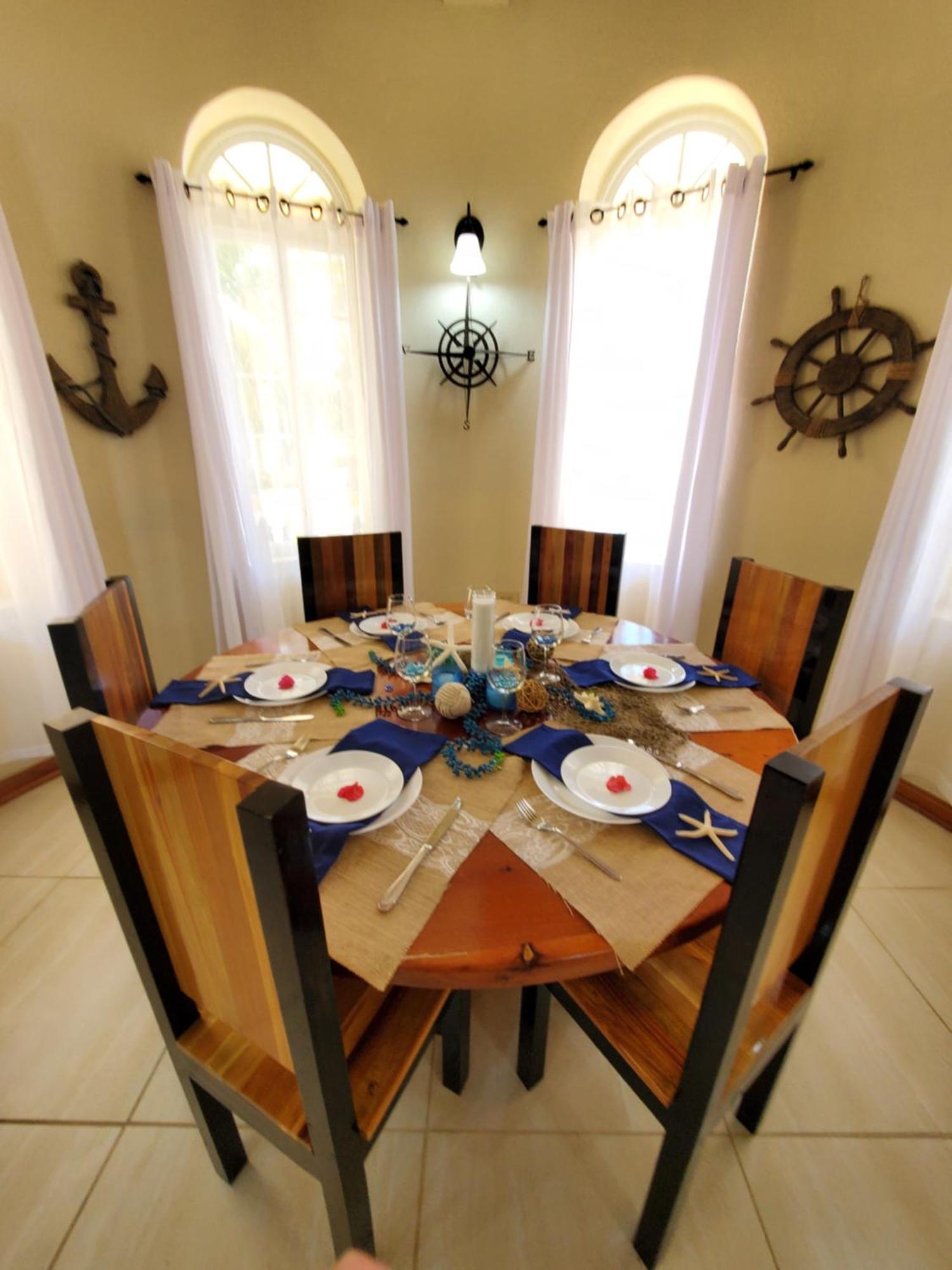 هوبكنز Blue Parrot Beach House And Villas المظهر الخارجي الصورة